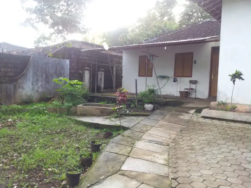 Turun Harga!! Rumah Nyaman, cocok untuk tinggal ataupun usaha