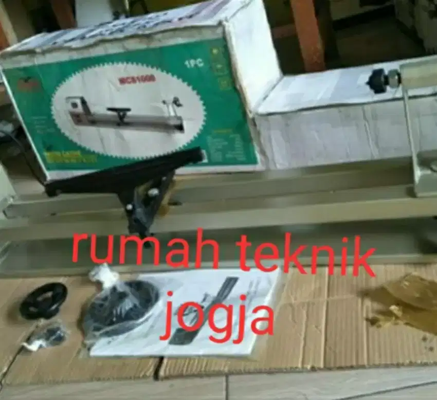 (RUMAH TEKNIK JOGJA) mesin bubut utk kayu, produk import