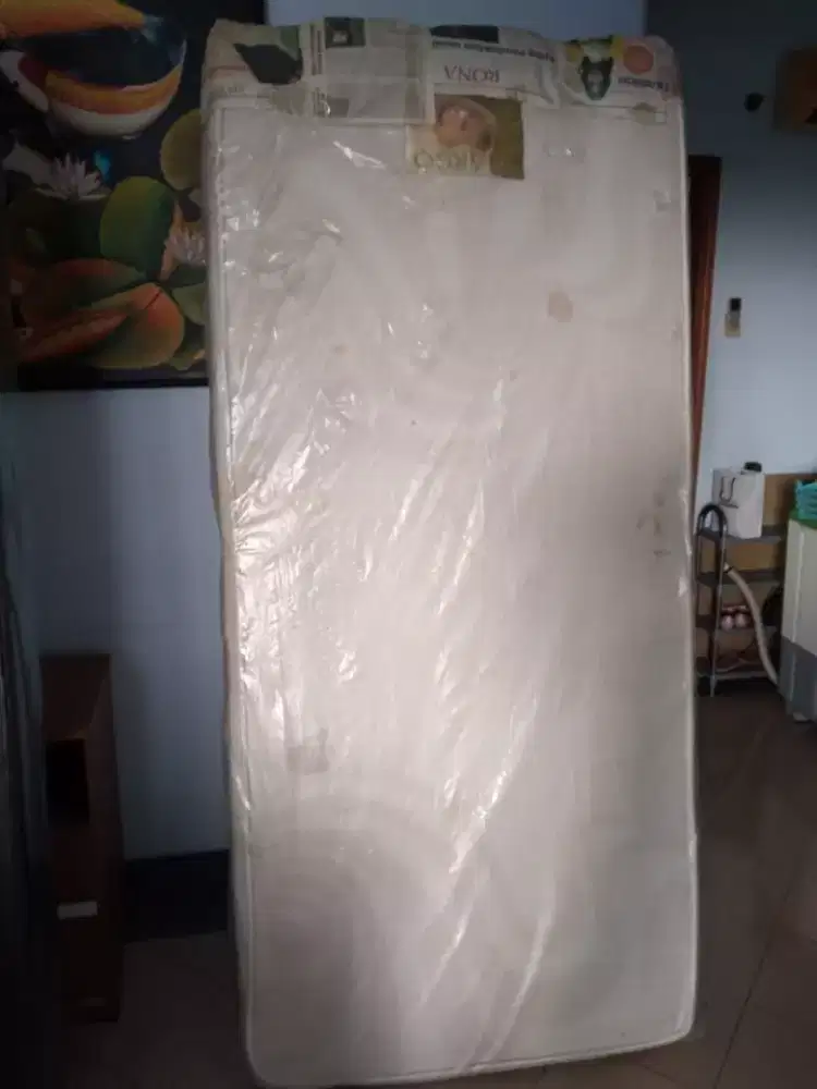 Dijual sprig bed atasan