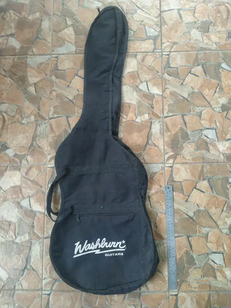 Tas Gitar / Wadah Gitar