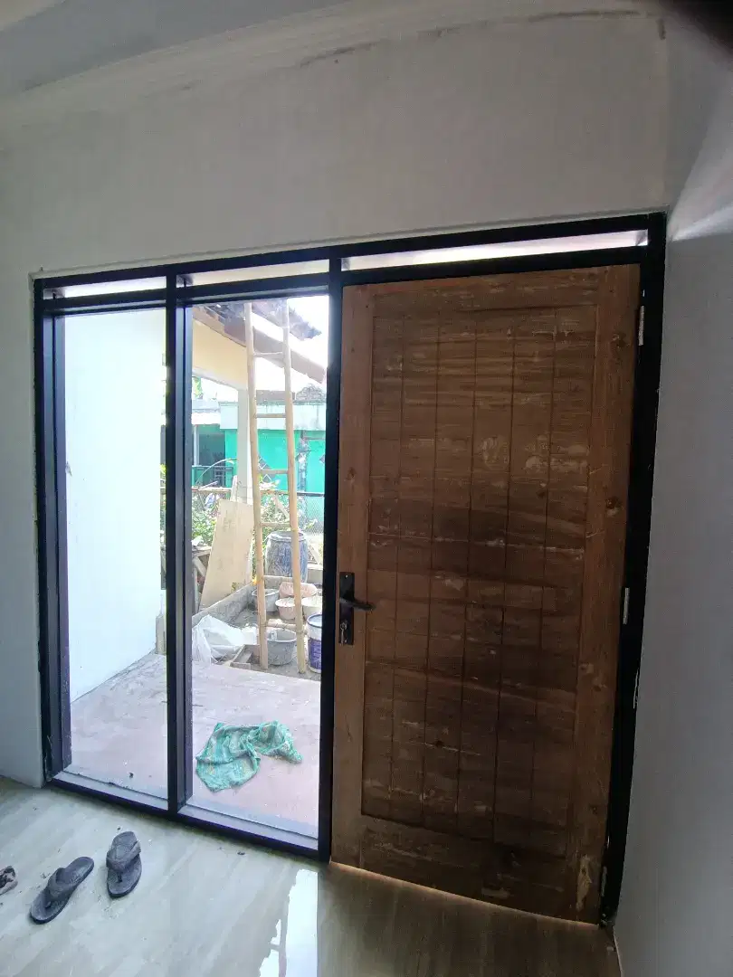 Siap pasang dan pesen kusen pintu jendela alumunium
