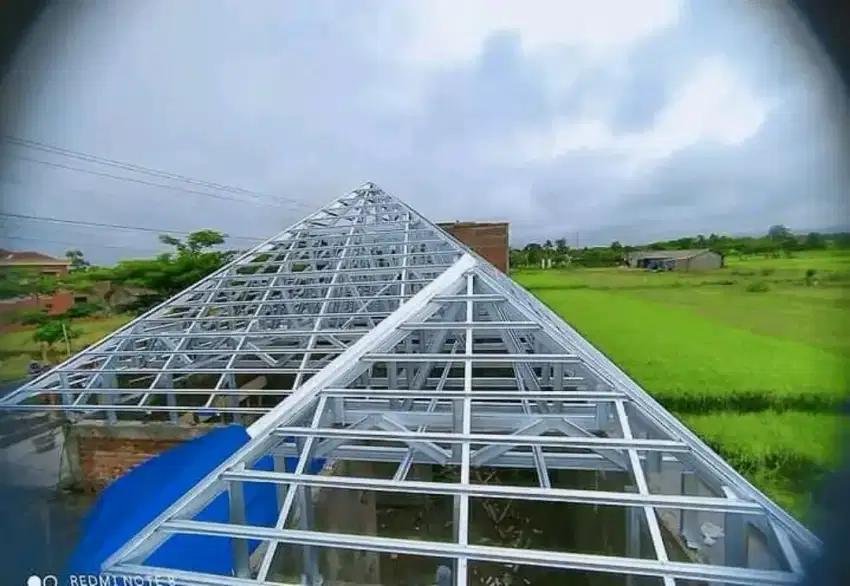 Pemasangan baja ringan