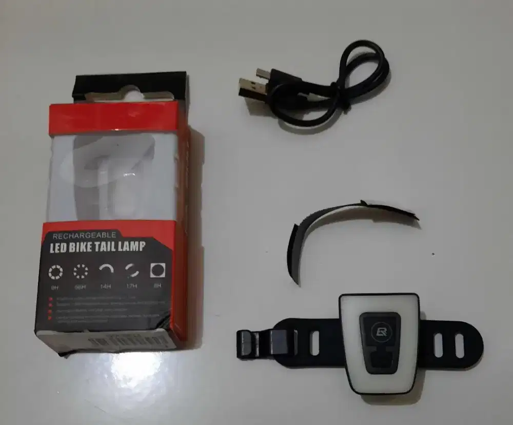 LAMPU BELAKANG SEPEDA