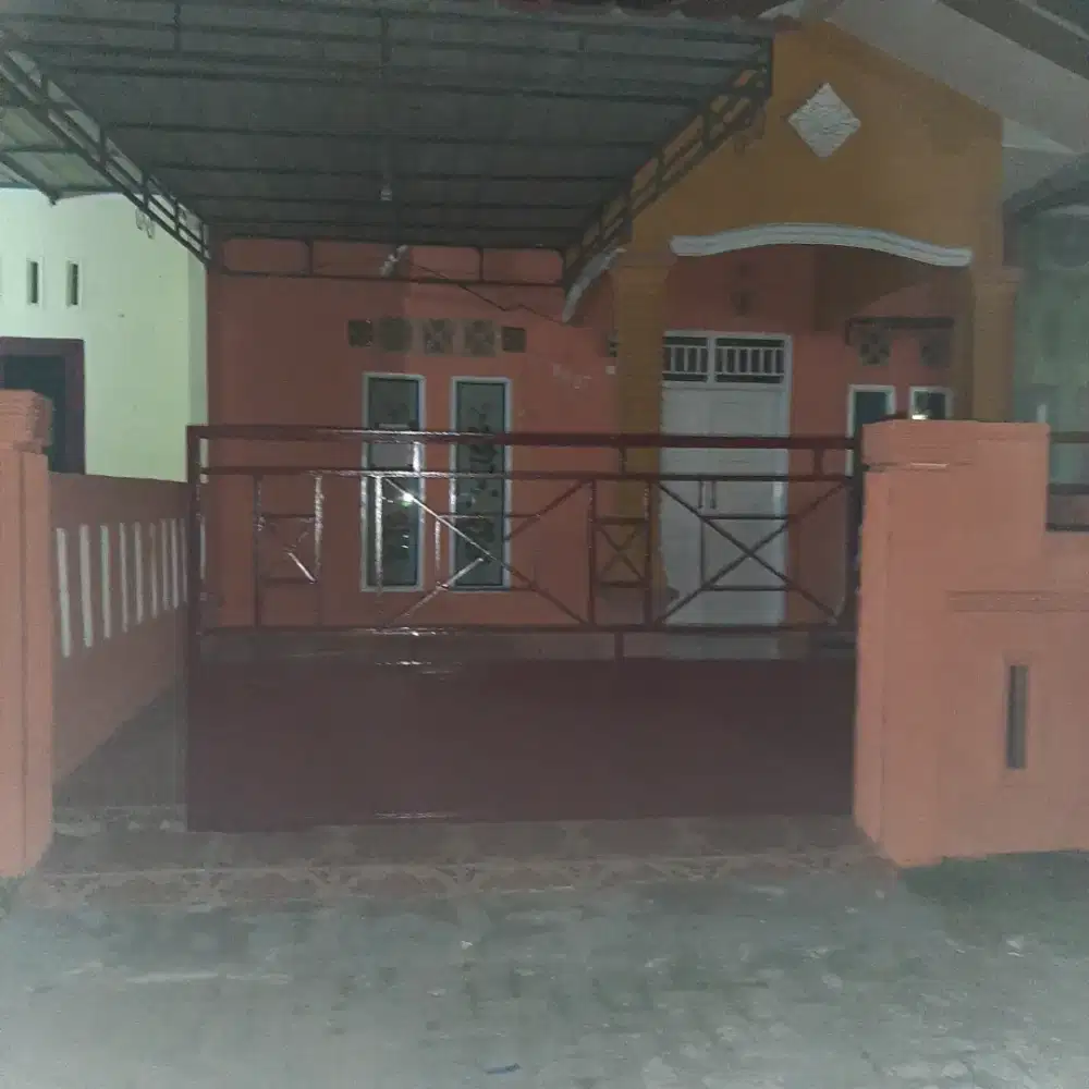 Rumah disewakan