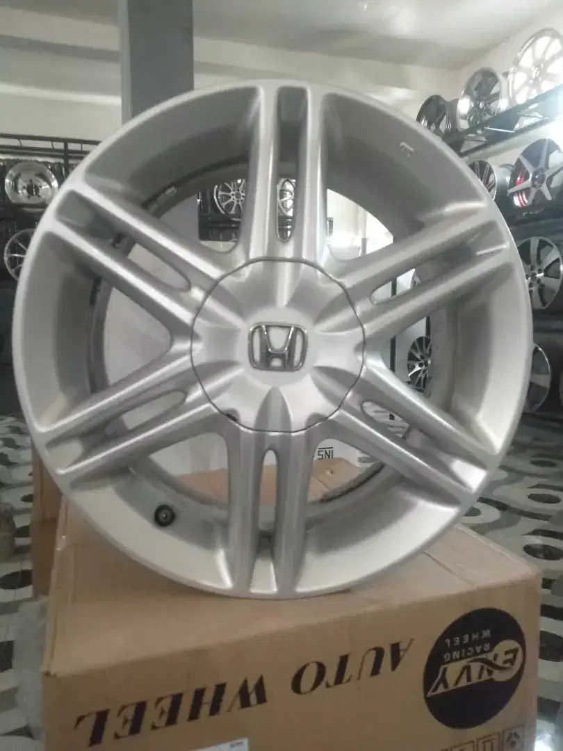 Velg oem honda cityR15 pcd 4x100 ada 4bj