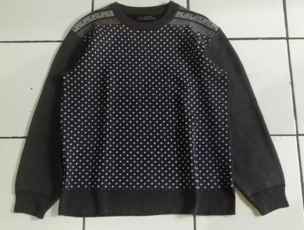 Crewneck Unbrand Rajut