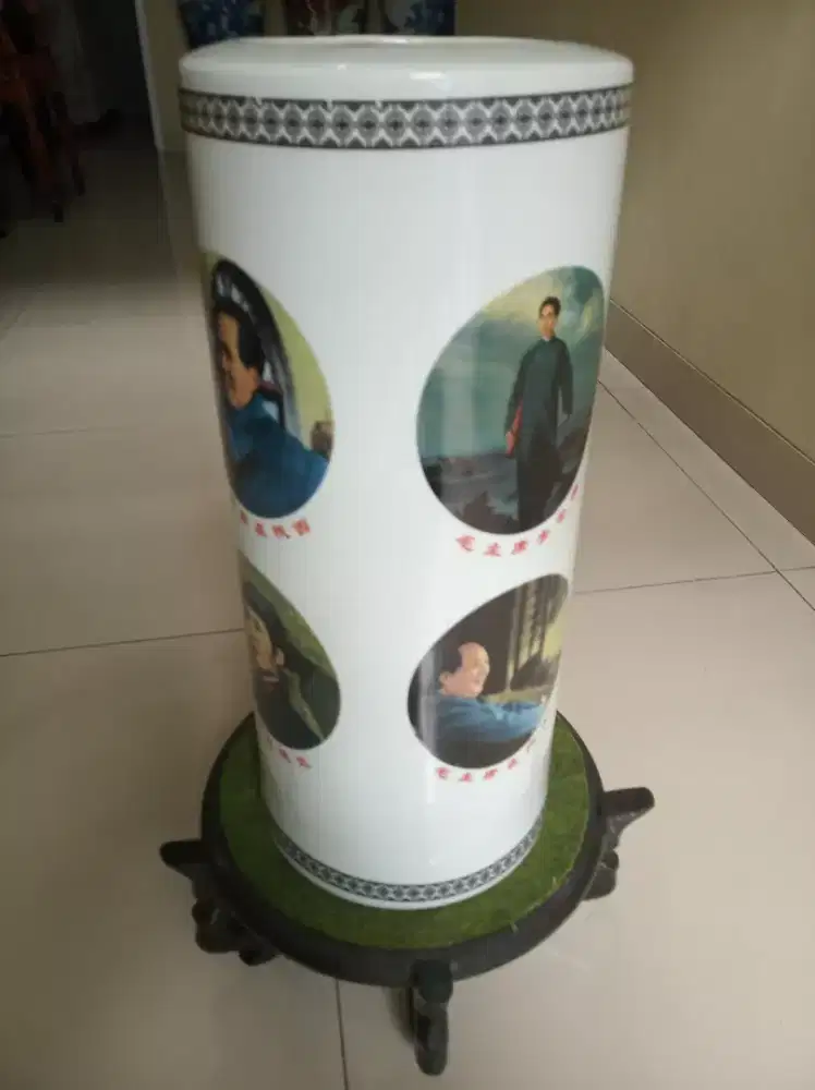 Tempat payung keramik Cina T. 50cm + tatakan