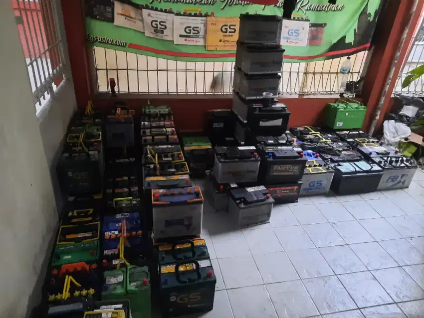 Jual dan beli aki bekas