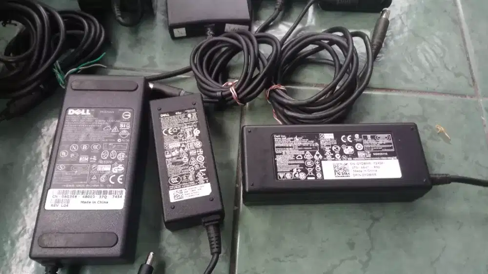 Charger Adaptor Laptop DELL Original
