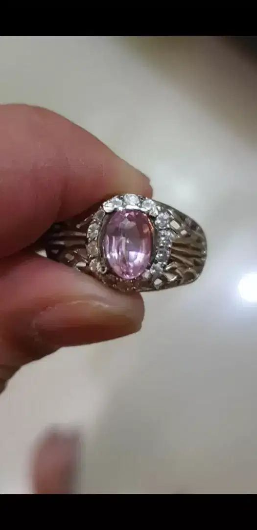 Pink Sapphire 1,8crt cling bersih