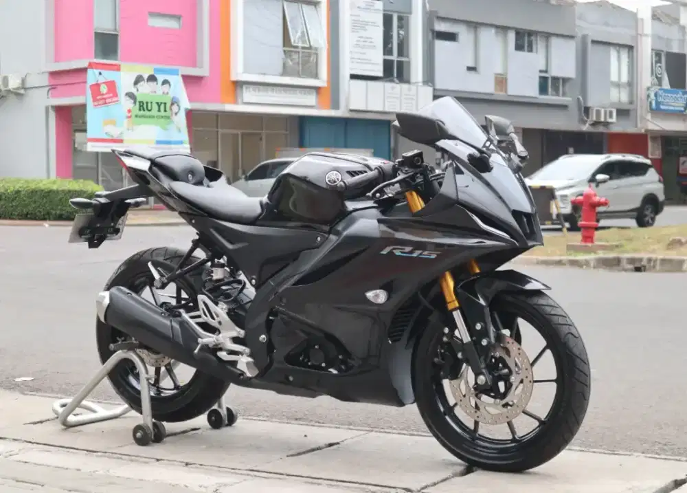 R15 Black di Indonesia - OLX Murah Dengan Harga Terbaik - OLX.co.id