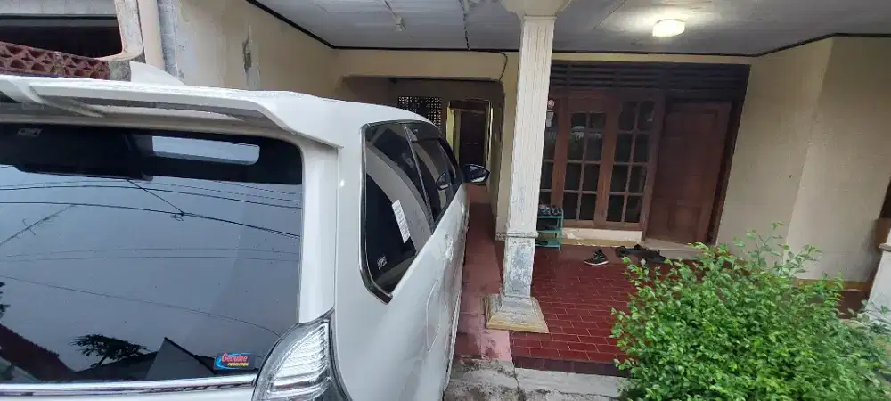 Jual Rumah Komp. Barata Jaya IV