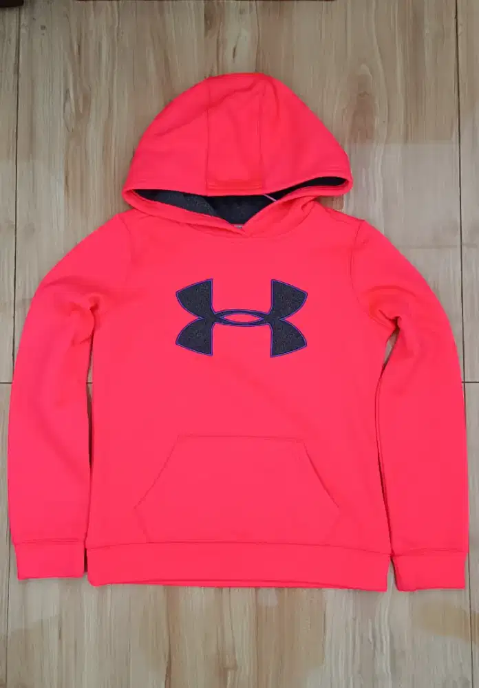Hoodie under armour anak pink stabilo