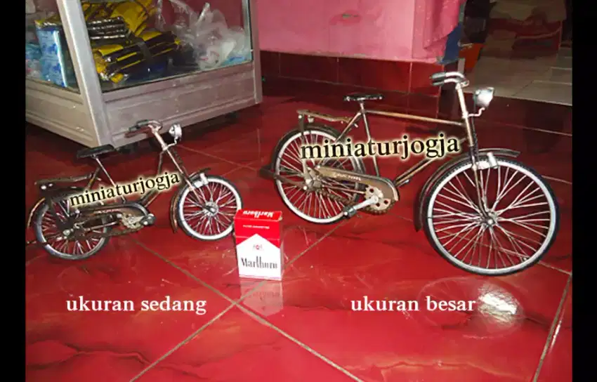 Kerajinan pajangan miniatur Sepeda Klasik