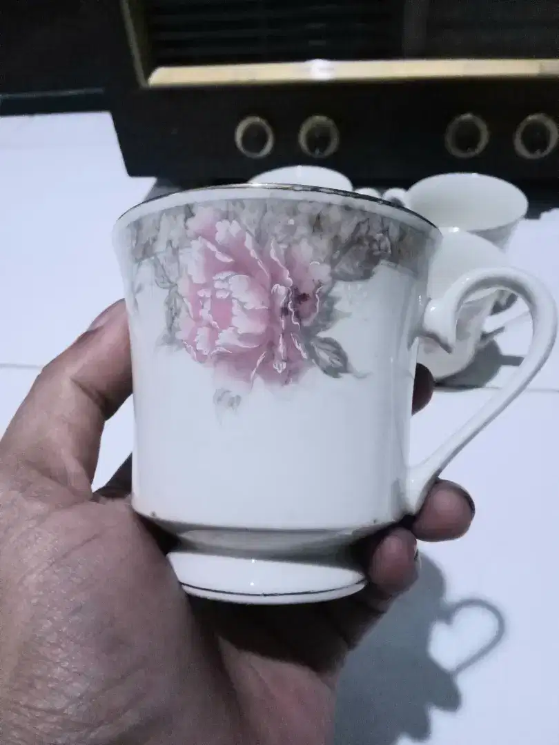 Tea set antik gelas keramik cantik cangkir jadul vintage retro klasik