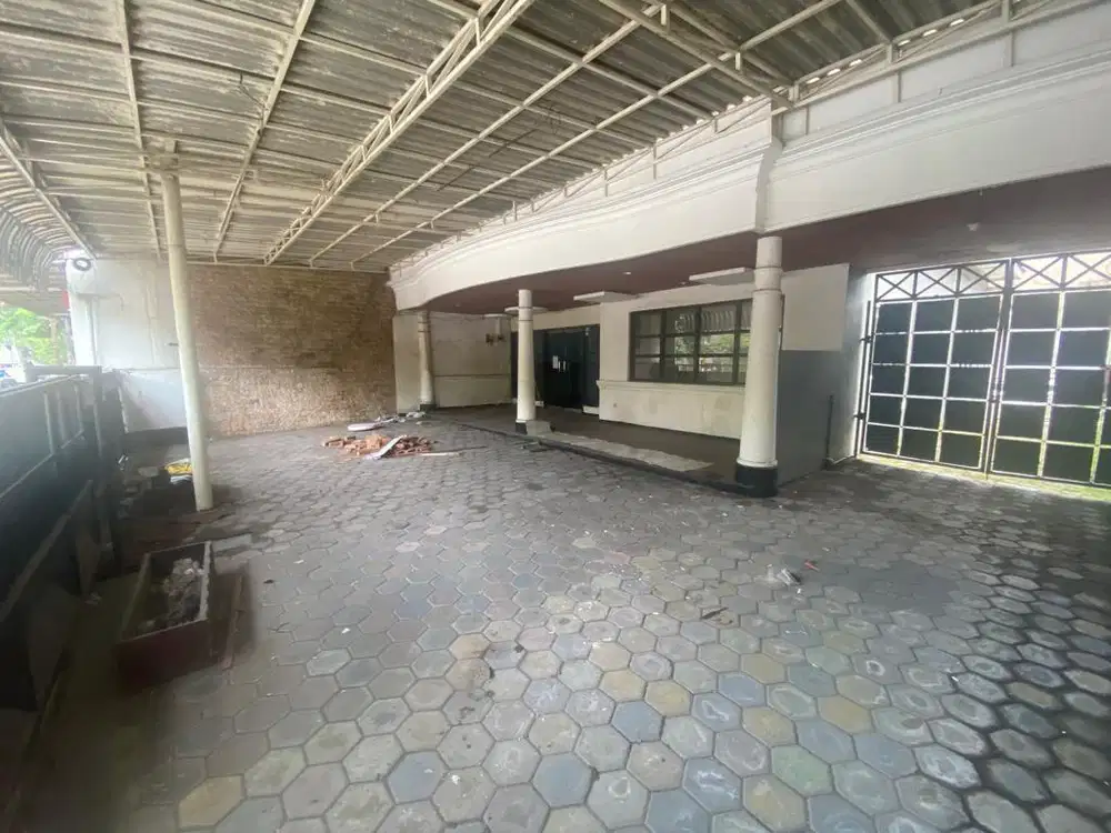 DISEWAKAN COCOK UNTUK USAHA DAN KANTOR