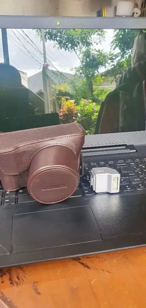 Leather case plus flash panasonic LX100