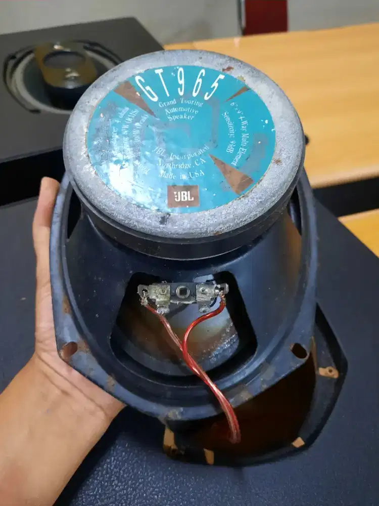 Sepeaker sepasang Opal JBL