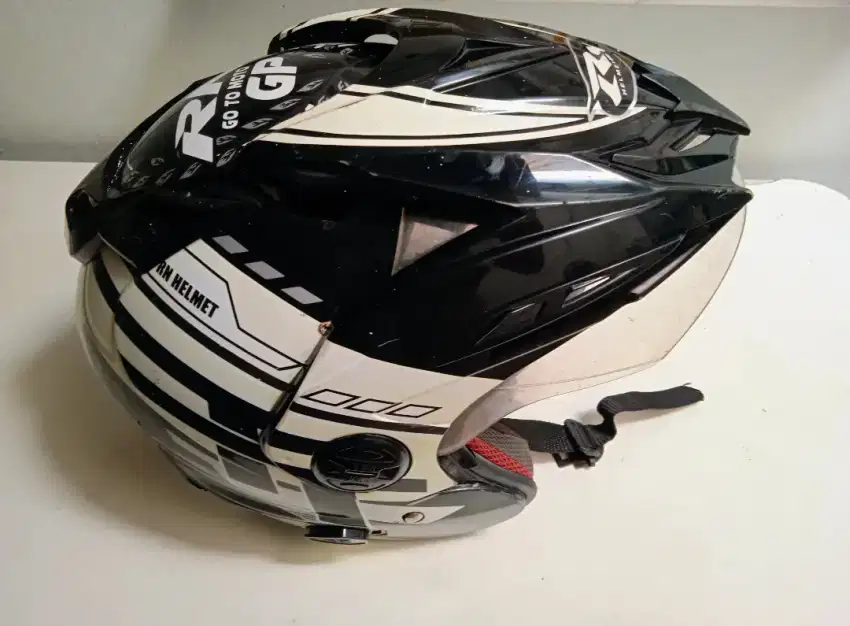 Helm RN SNI Dobel Visor Anti Theft kondisi baik