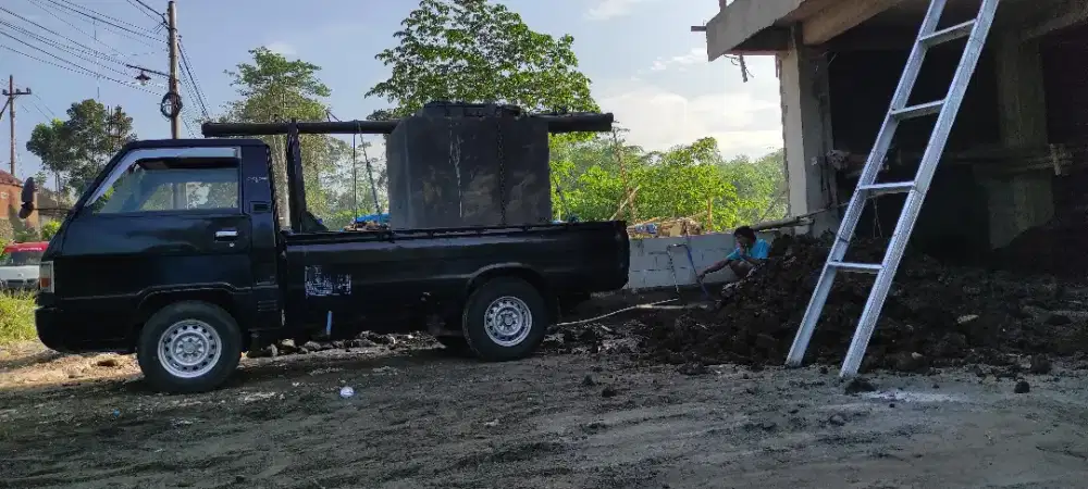 Tandon air beton cor ground tank saptic tank