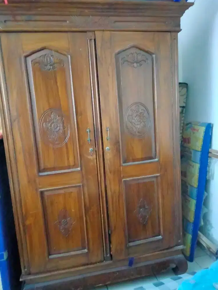 Lemari JATI 2 pintu