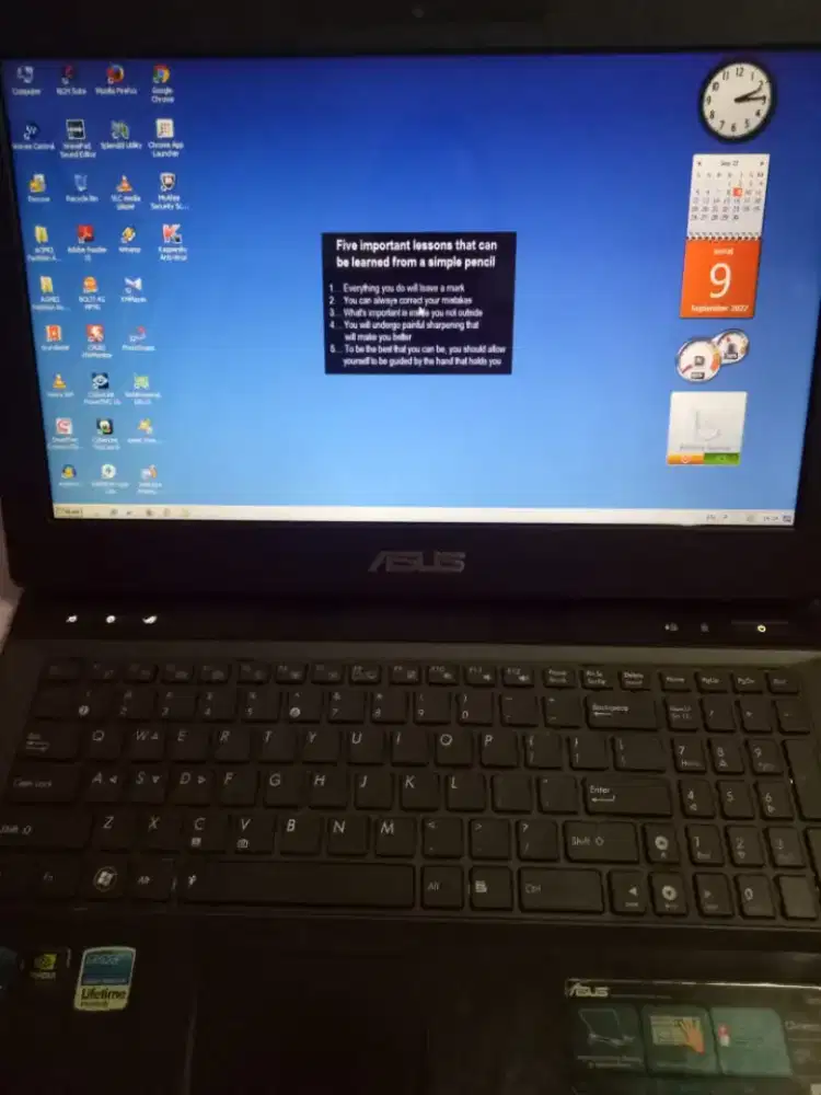 ASUS ROG i7 8CPU 4/640 VGA 2GB NVGeForce Backlit 16 FHD FreeHPTabPC2Jt