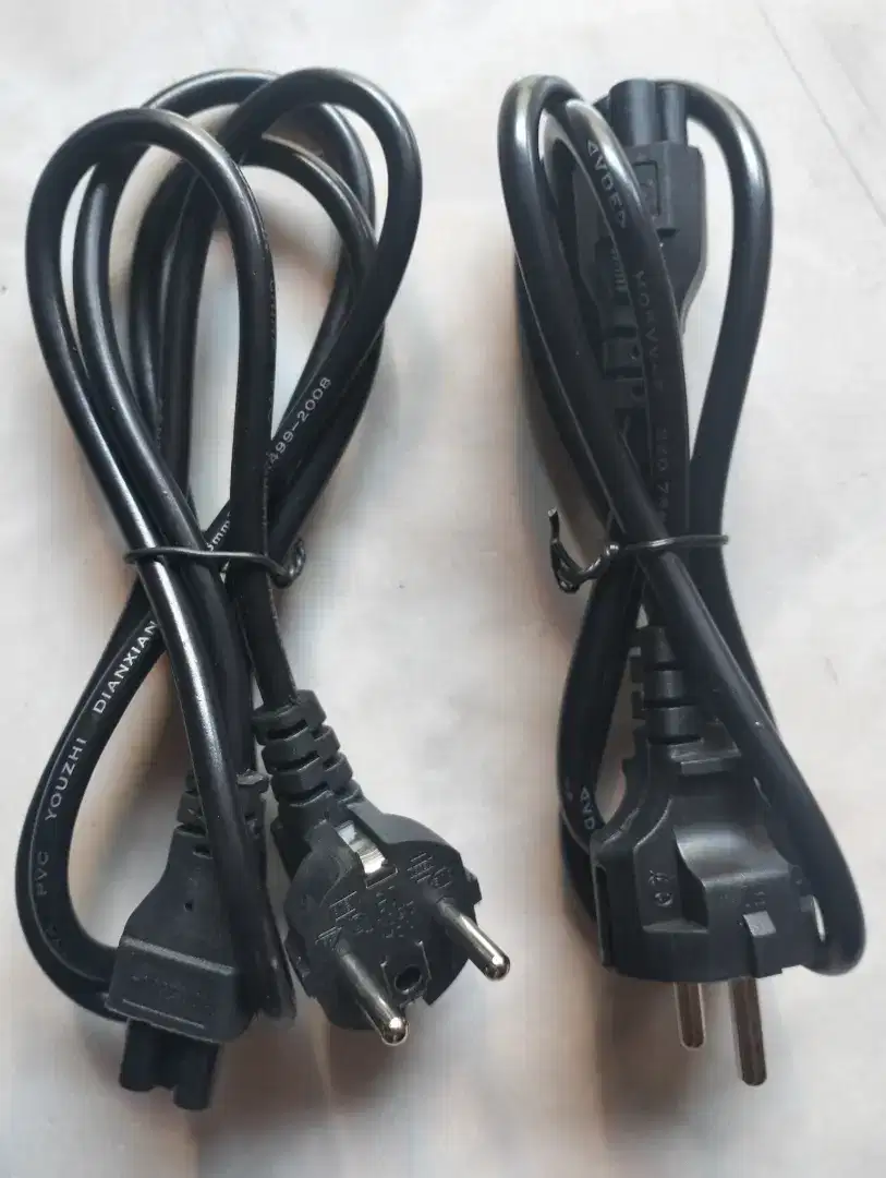 Kabel power listrik lubang 3 buat adaptor laptop