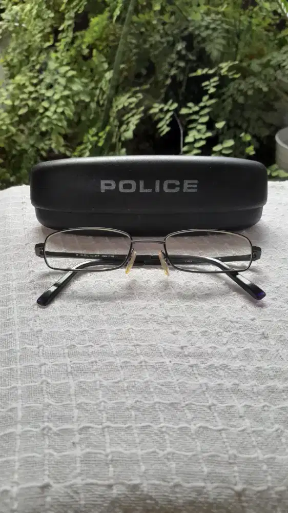 Frame Kaca Mata POLICE Made in Italy