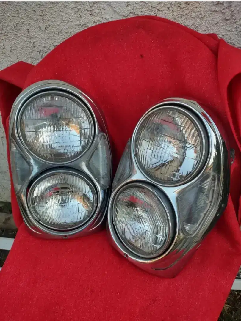 HeadLight Vintage Mercedes Benz