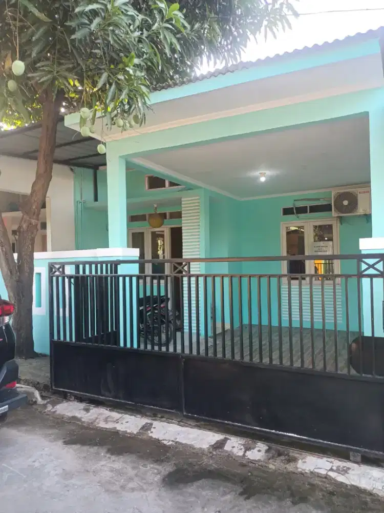 kontrakan / di sewakan rumah type 36 perumahan green garden karawang.