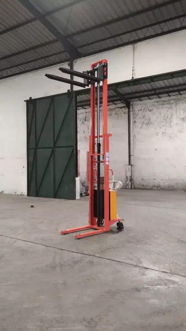 Semi Electric Stacker 1.5 Ton 3.5 Meter Surabaya Sidoarjo Gresik