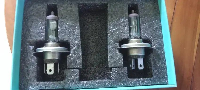 Lampu utama mobil ori Toyota