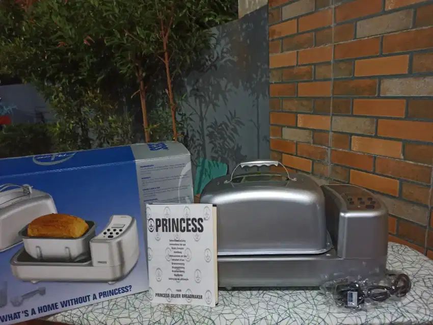Preloved - Bread Maker Princess