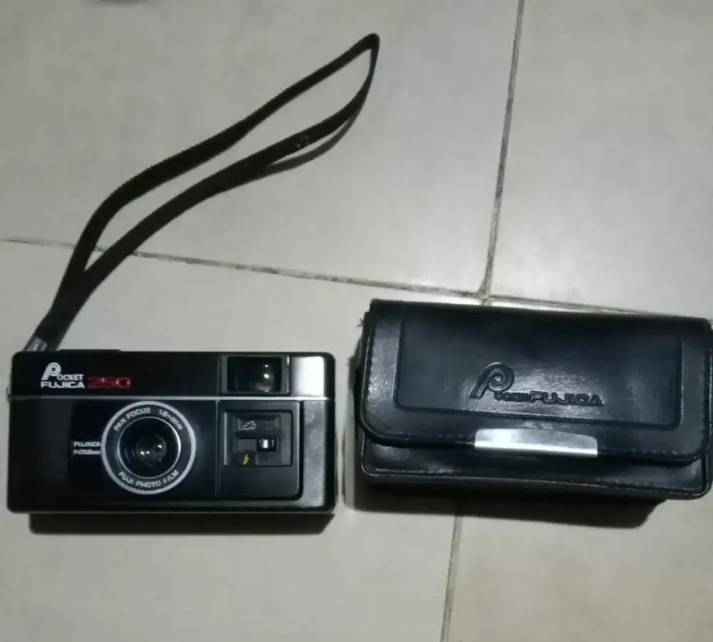 Fujica 250 pocket
