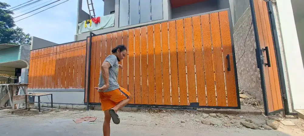 Pagar minimalis grc motif kayu