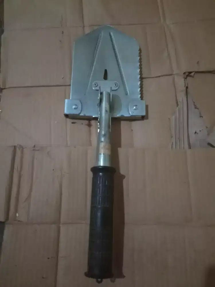 Sekop cangkul lipat 9in1 portable buat outdoor sport/ camping