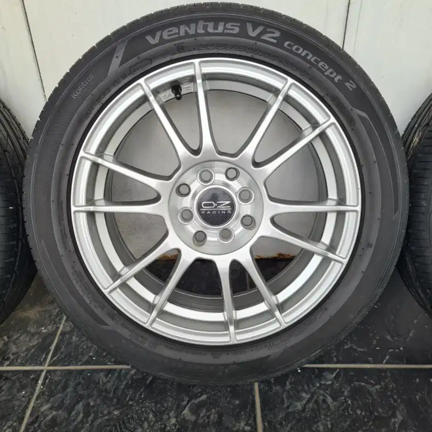 Velg OZ + Ban Hankook Ex Xenia