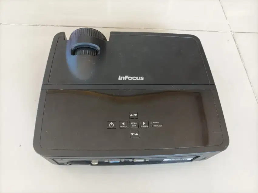 Lcd Proyektor second infocus in 112