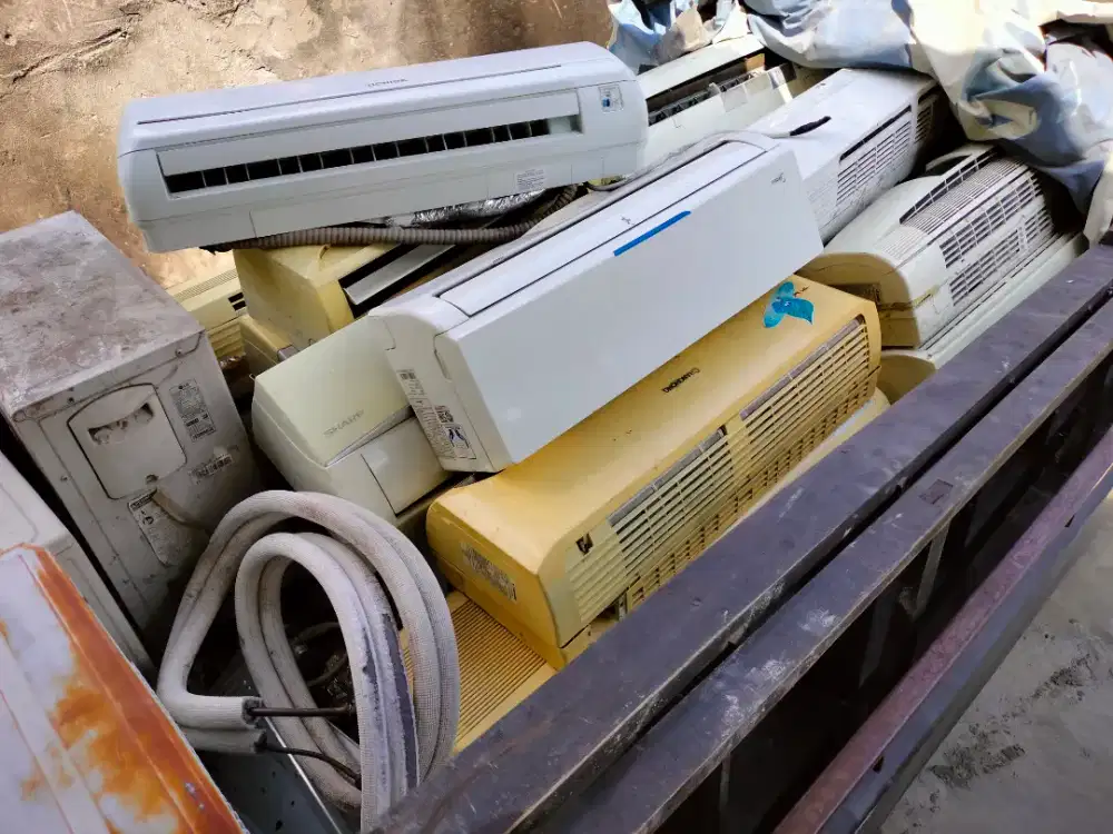 Terima lelangan AC rusak & bekas