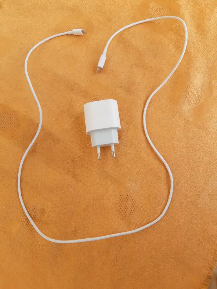Charger iphone Type-C to lightning normal siap Pakai