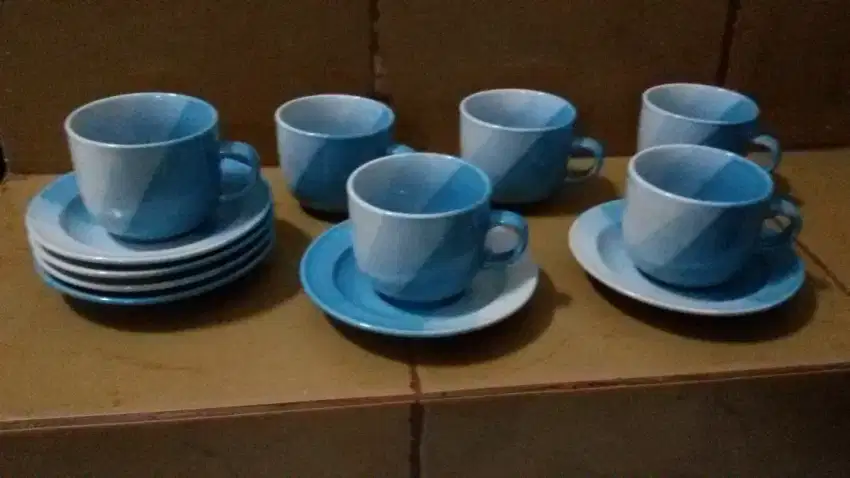 Cangkir Motif Biru