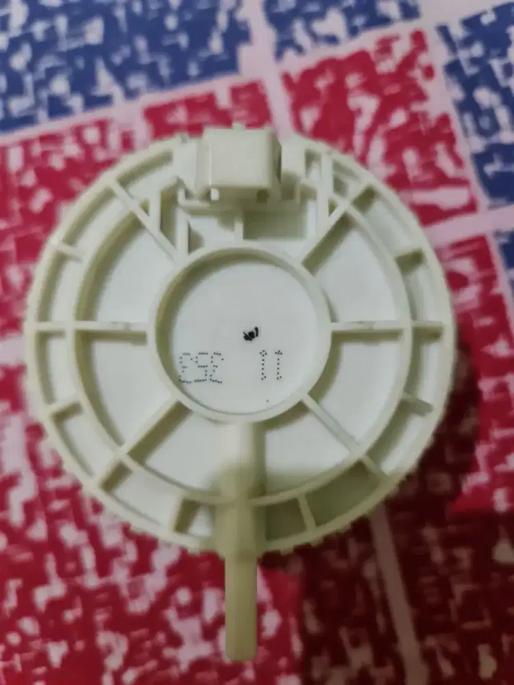 water level mesin cuci electrolux dan lux