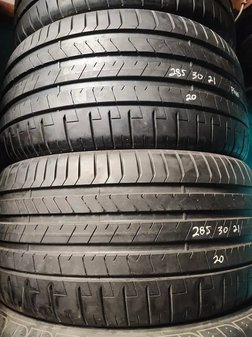 Ban 285/30/21 Pirelli 2021