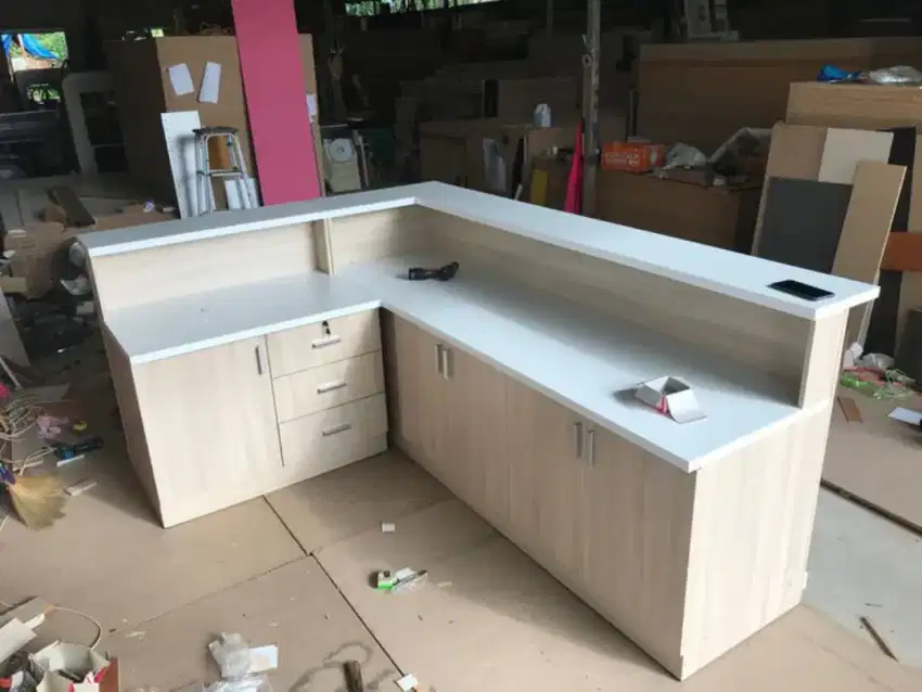 Terima tempahan meja bar gerobak booth steling dll