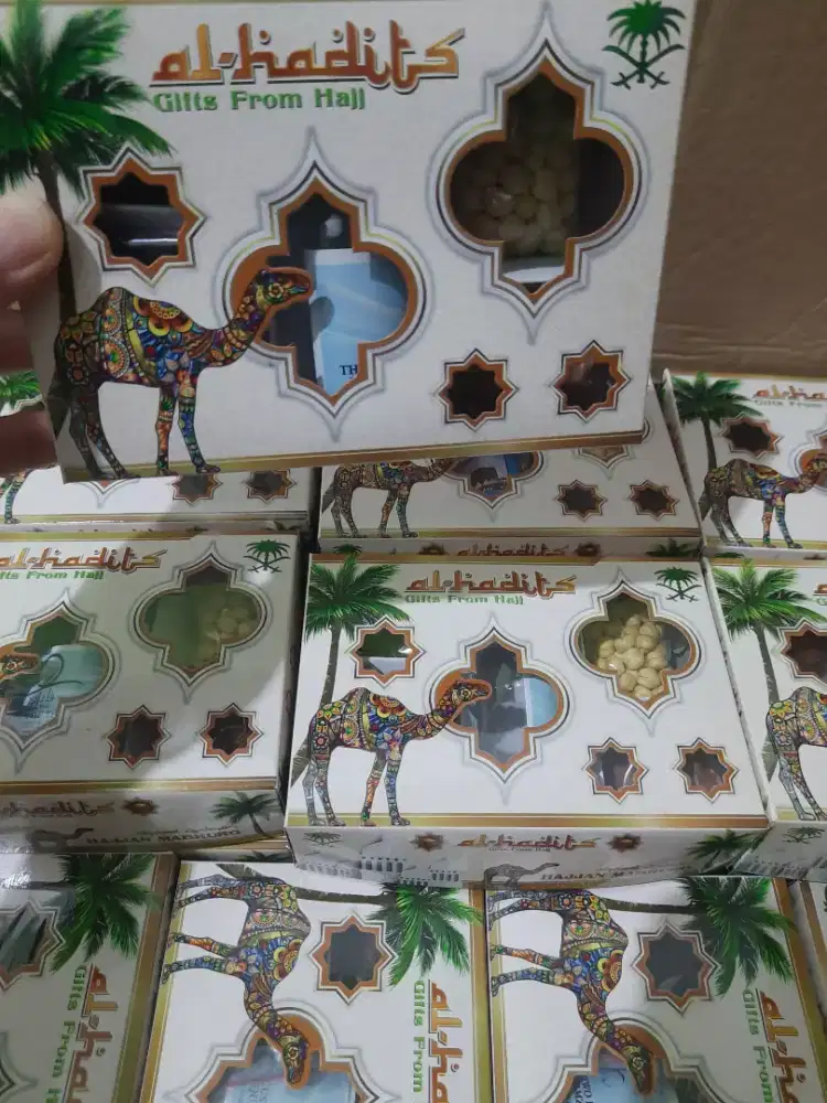 Paket oleh-oleh haji dan umroh