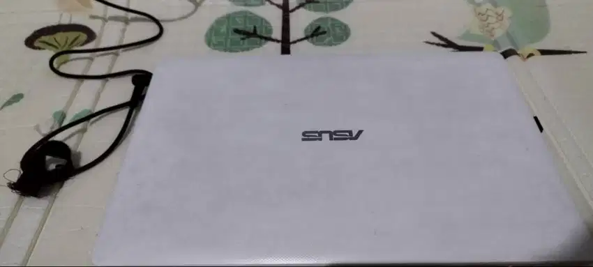 Laptop Asus X200CA