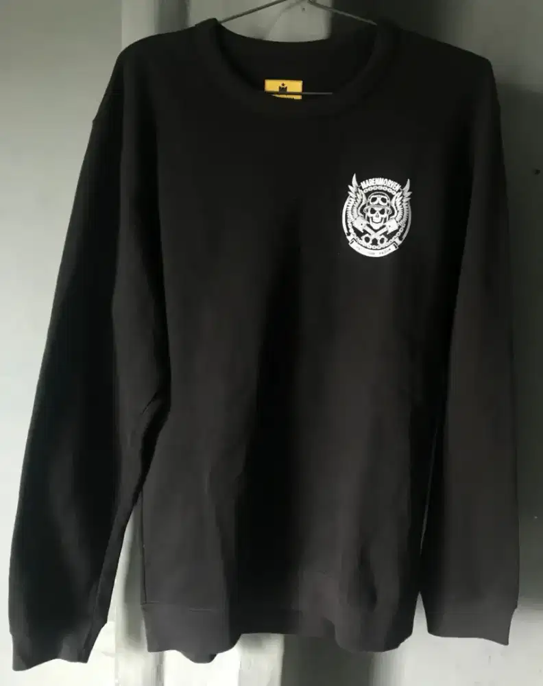 sweater Hype dan Celana Maren Morven Europe