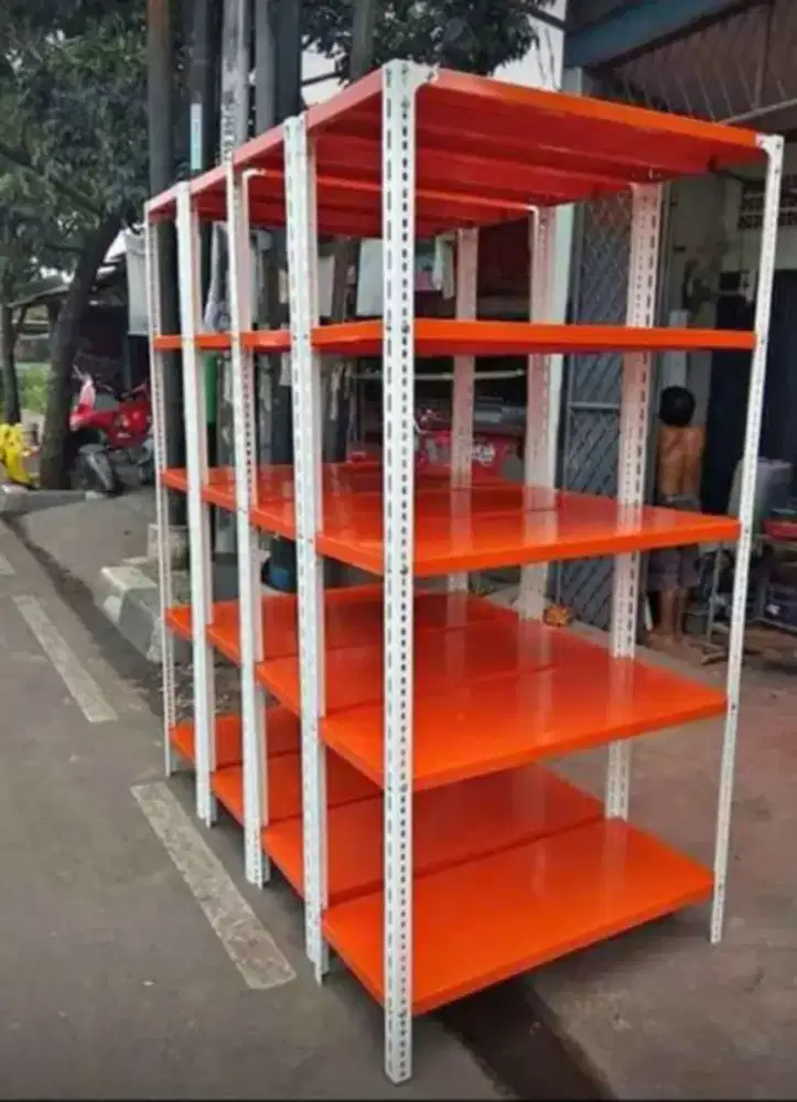 Rak Besi siku lubang baru