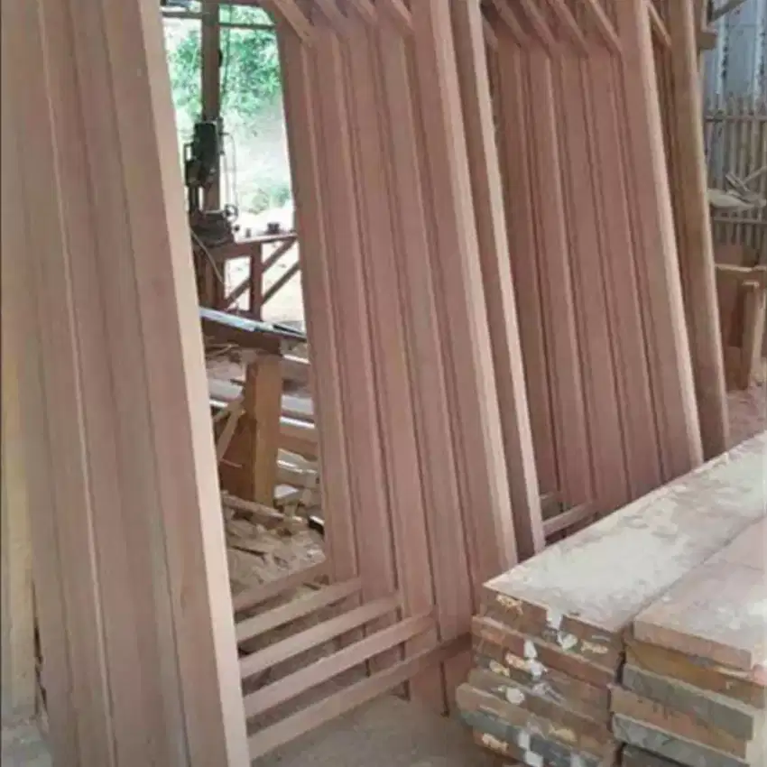 kusen kamper baru dan kamper  bangkirai seken atau bekas.murah