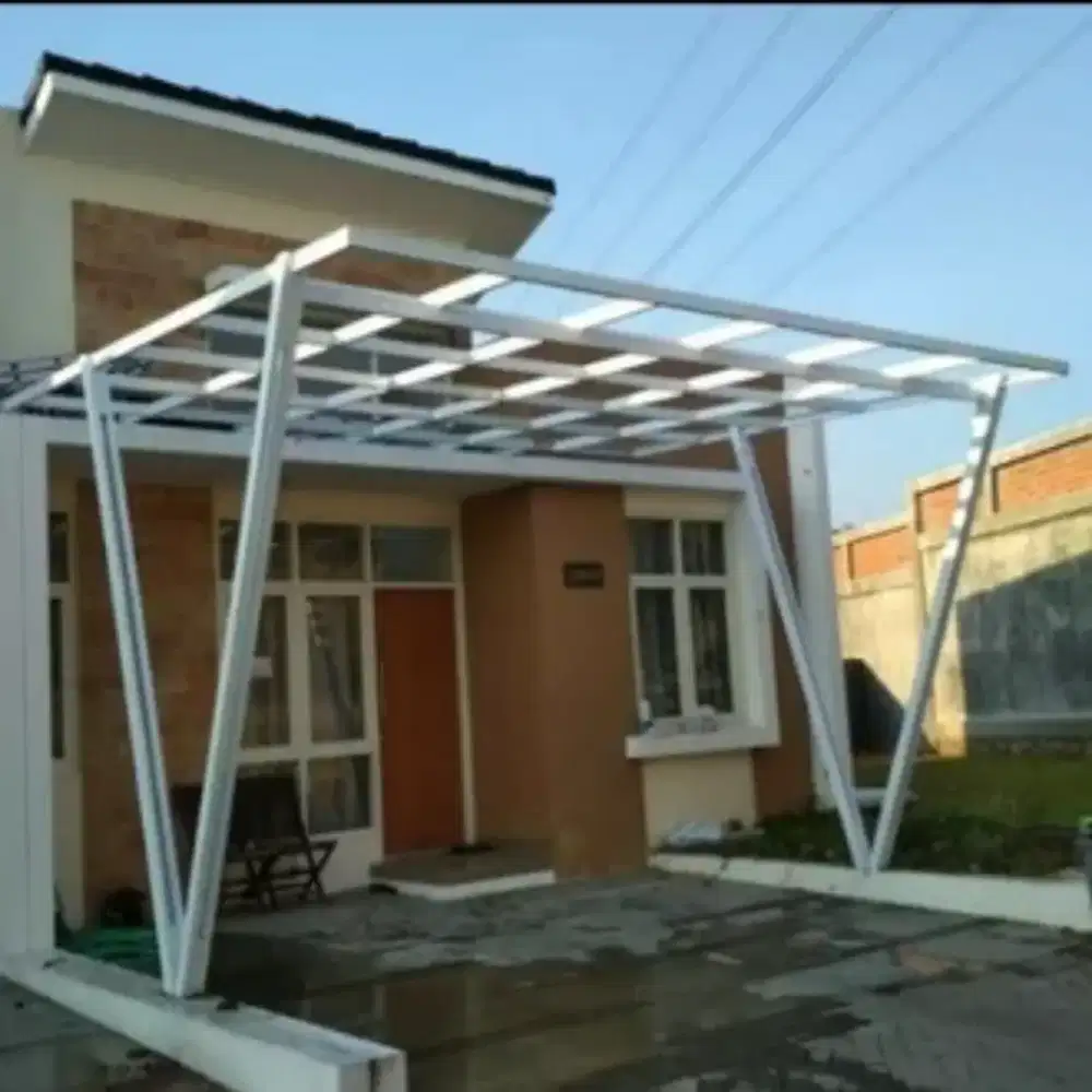 Pemasangan kanopi minimalis